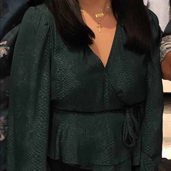 GUESS Snakeskin Wrap-Around Blouse | S - Picture 1 of 4